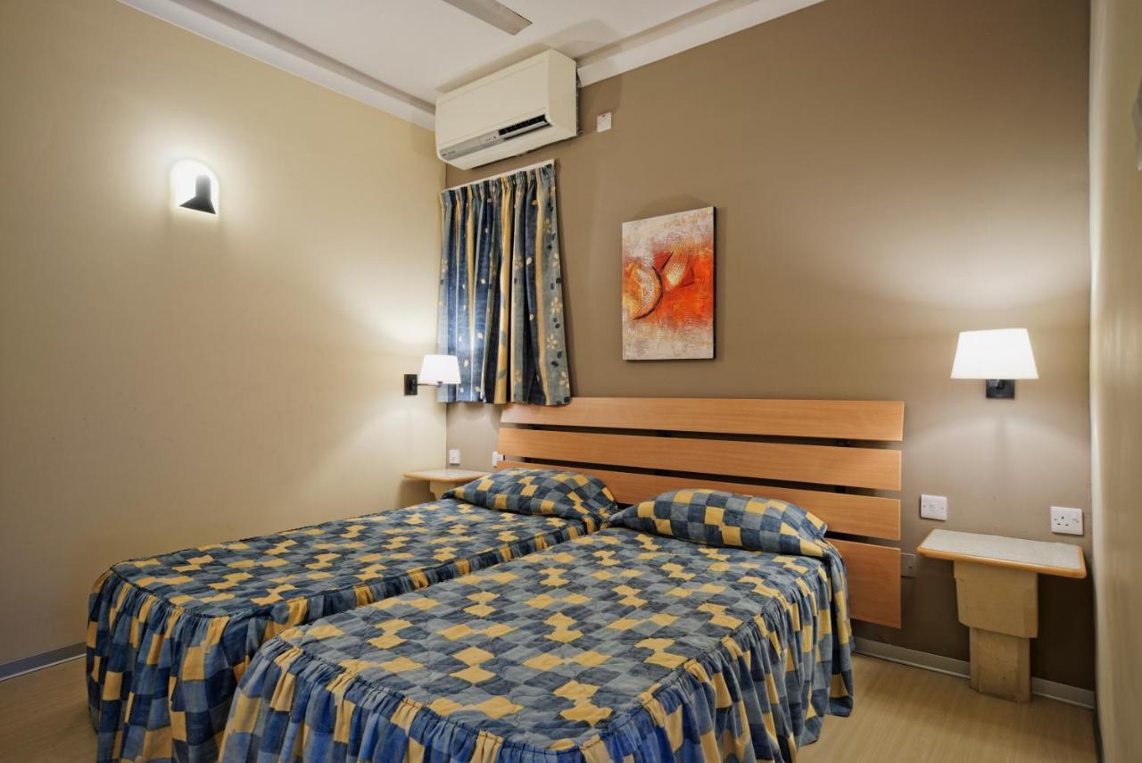Hotel Xemxija Bay